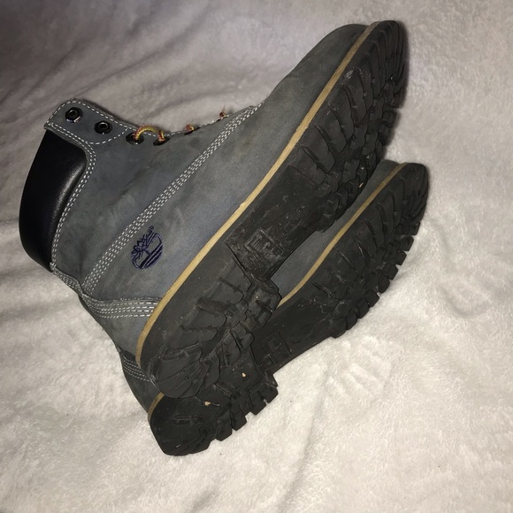 Authentic Timberalnds - Picture 5 of 7